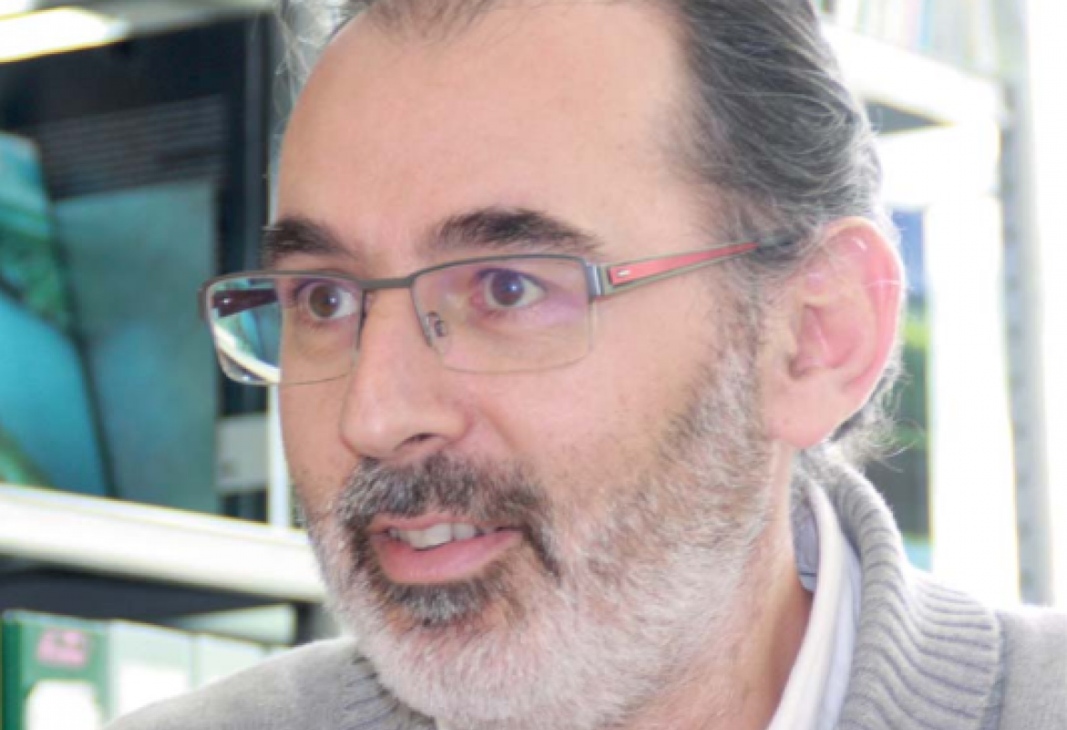 Professor Victor Gonçalves à procura dos primeiros descobridores dos Açores